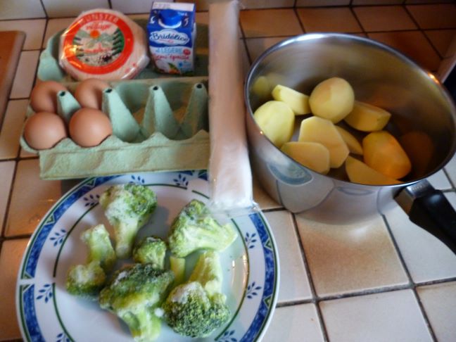 Brocolis aux œufs et au roquefort facile : découvrez les recettes de  Cuisine Actuelle